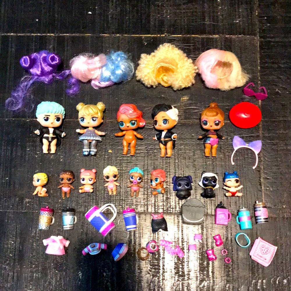 L.O.L Dolls & Accessories Lot